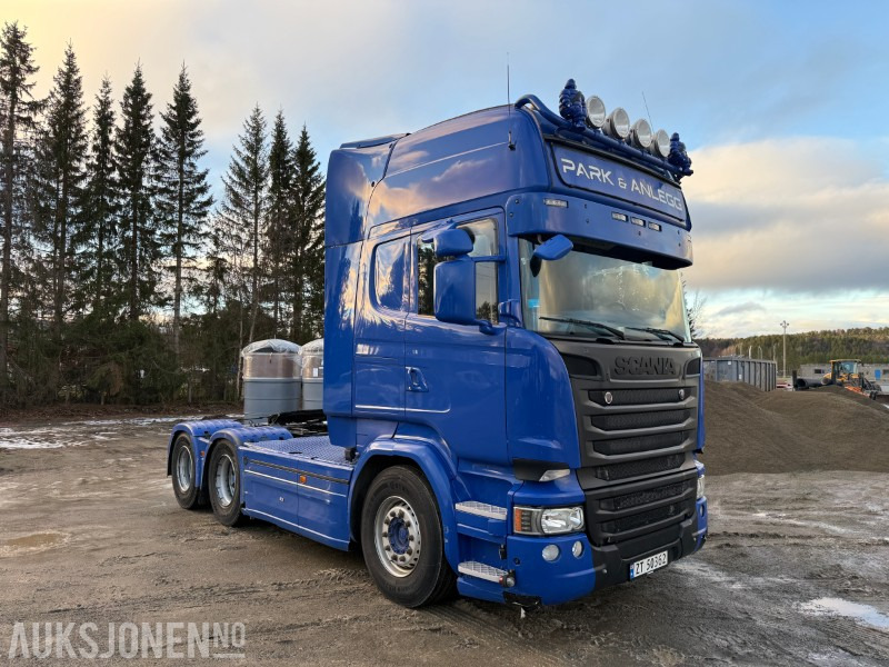 2015 Scania R-serie 6x4 Påkostet - Brøyterigget - Tipphydraulikk - Sprederhydraulikk - 675 643km - Тягач: фото 3 2015 Scania R-serie 6x4 Påkostet - Brøyterigget - Tipphydraulikk - Sprederhydraulikk - 675 643km - Тягач: фото 3