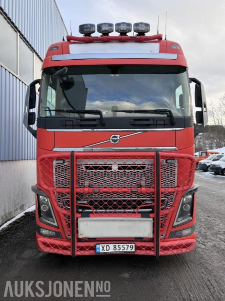 2015 Volvo FH 16 750 - 8x4 + 1 - Tridem pusher - Tungtrekker med 2015 Vang ATHLS 111+1 brønnhenger - Тягач: фото 2 2015 Volvo FH 16 750 - 8x4 + 1 - Tridem pusher - Tungtrekker med 2015 Vang ATHLS 111+1 brønnhenger - Тягач: фото 2