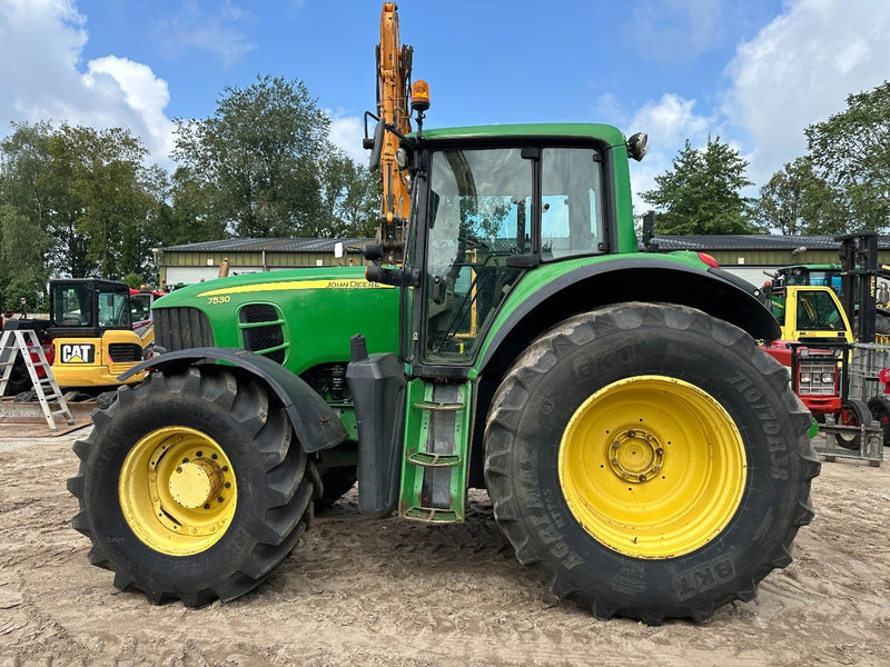 John Deere 7530 Premium AP - Трактор: фото 2 John Deere 7530 Premium AP - Трактор: фото 2