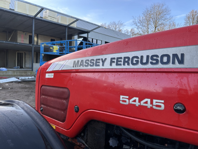 Трактор Massey Ferguson 5445: фото 18