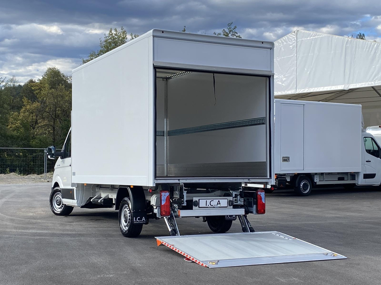 Новый Фургон с закрытым кузовом MAN TGE 3.180 RS4490 1+2, 180PS, 2.0L | ALU-BOX 4200mm + LADERAMPE: фото 11