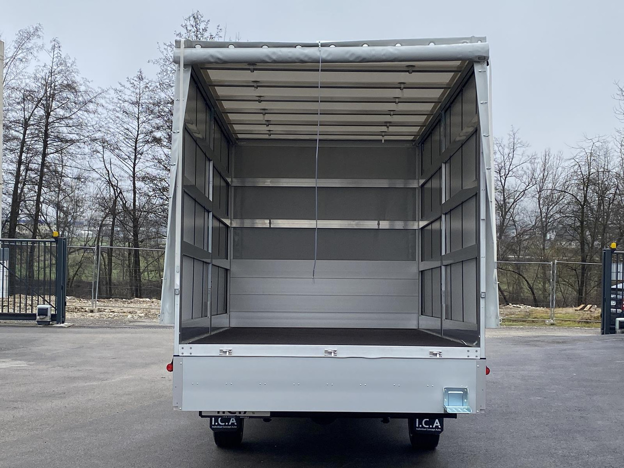 Новый Тентованный фургон MERCEDES BENZ SPRINTER 317 CDI 170PS 1+2 PRITSCHE PLANE 4100MM: фото 7 Новый Тентованный фургон MERCEDES BENZ SPRINTER 317 CDI 170PS 1+2 PRITSCHE PLANE 4100MM: фото 7