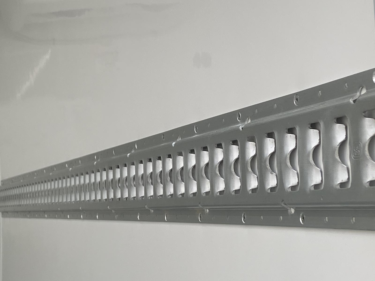 Новый Фургон-рефрижератор MERCEDES-BENZ SPRINTER 317 CDI L4H3 170PS AUTOMATIK FRISCHDIENST + KONVEKTA FK 3022 12-220V: фото 18 Новый Фургон-рефрижератор MERCEDES-BENZ SPRINTER 317 CDI L4H3 170PS AUTOMATIK FRISCHDIENST + KONVEKTA FK 3022 12-220V: фото 18