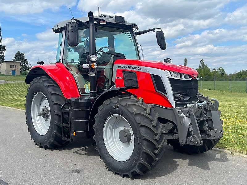 Massey Ferguson MF 6S145 Dyna-VT Exclusive - Трактор: фото 1 Massey Ferguson MF 6S145 Dyna-VT Exclusive - Трактор: фото 1