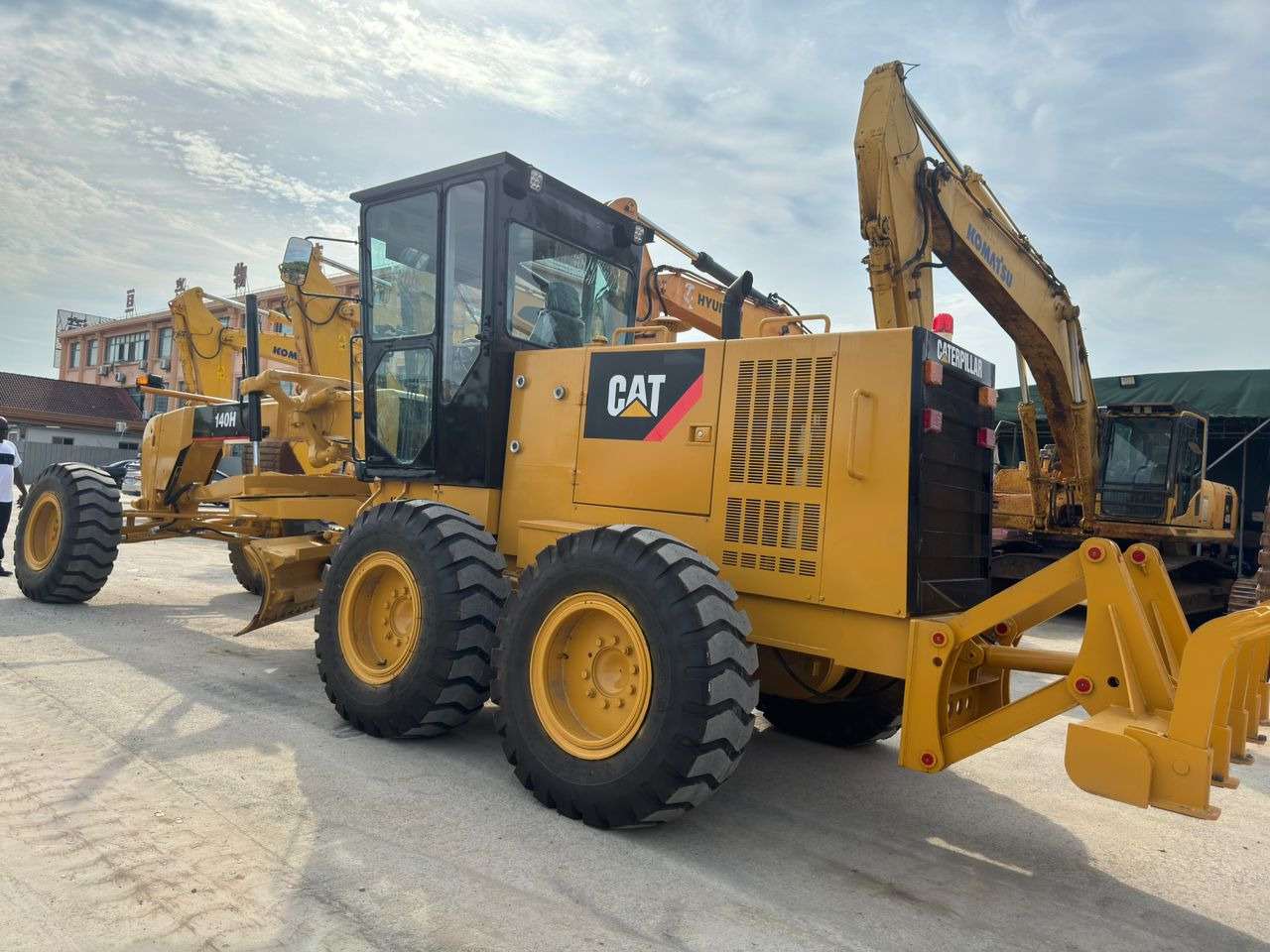 Caterpillar CAT 140 140H 140K Used Grader Secondhand Motor Grader in High Quality - Грейдер: фото 1 Caterpillar CAT 140 140H 140K Used Grader Secondhand Motor Grader in High Quality - Грейдер: фото 1