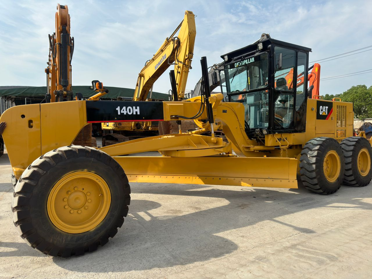 Caterpillar CAT 140 140H 140K Used Grader Secondhand Motor Grader in High Quality - Грейдер: фото 2 Caterpillar CAT 140 140H 140K Used Grader Secondhand Motor Grader in High Quality - Грейдер: фото 2