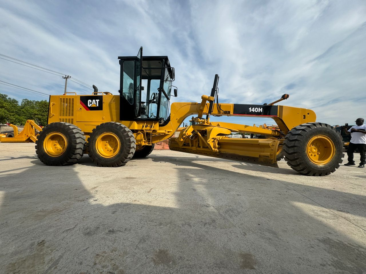 Caterpillar CAT 140H 140K Grader Secondhand High Quality Used Motor Grader for Sale - Грейдер: фото 4 Caterpillar CAT 140H 140K Grader Secondhand High Quality Used Motor Grader for Sale - Грейдер: фото 4
