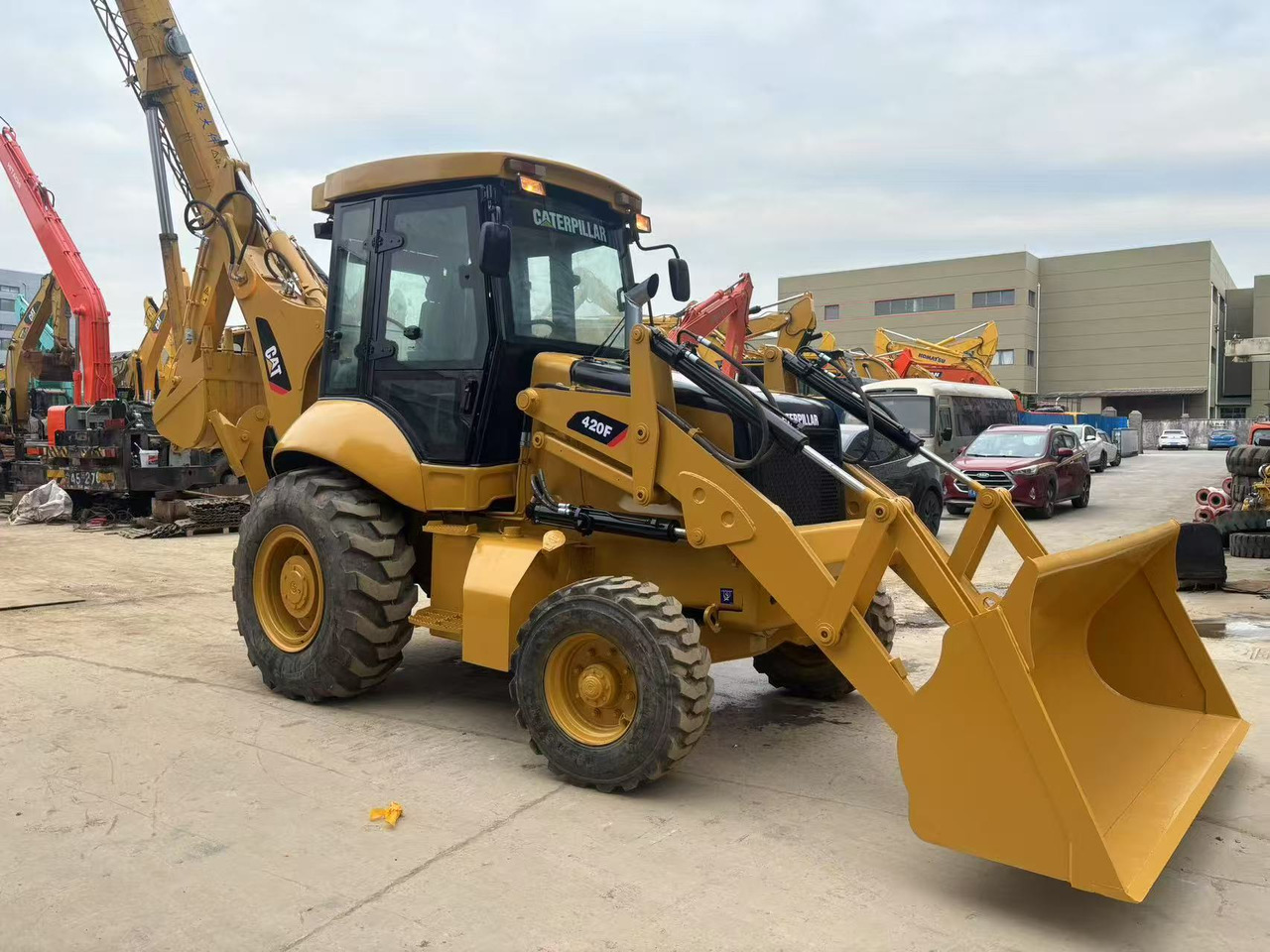 Caterpillar New Or Used CAT 420 Backhoe Loader CAT 420 420F JCB 3CX 4CX Backhoe Loaders in Good Quality - Экскаватор-погрузчик: фото 3 Caterpillar New Or Used CAT 420 Backhoe Loader CAT 420 420F JCB 3CX 4CX Backhoe Loaders in Good Quality - Экскаватор-погрузчик: фото 3