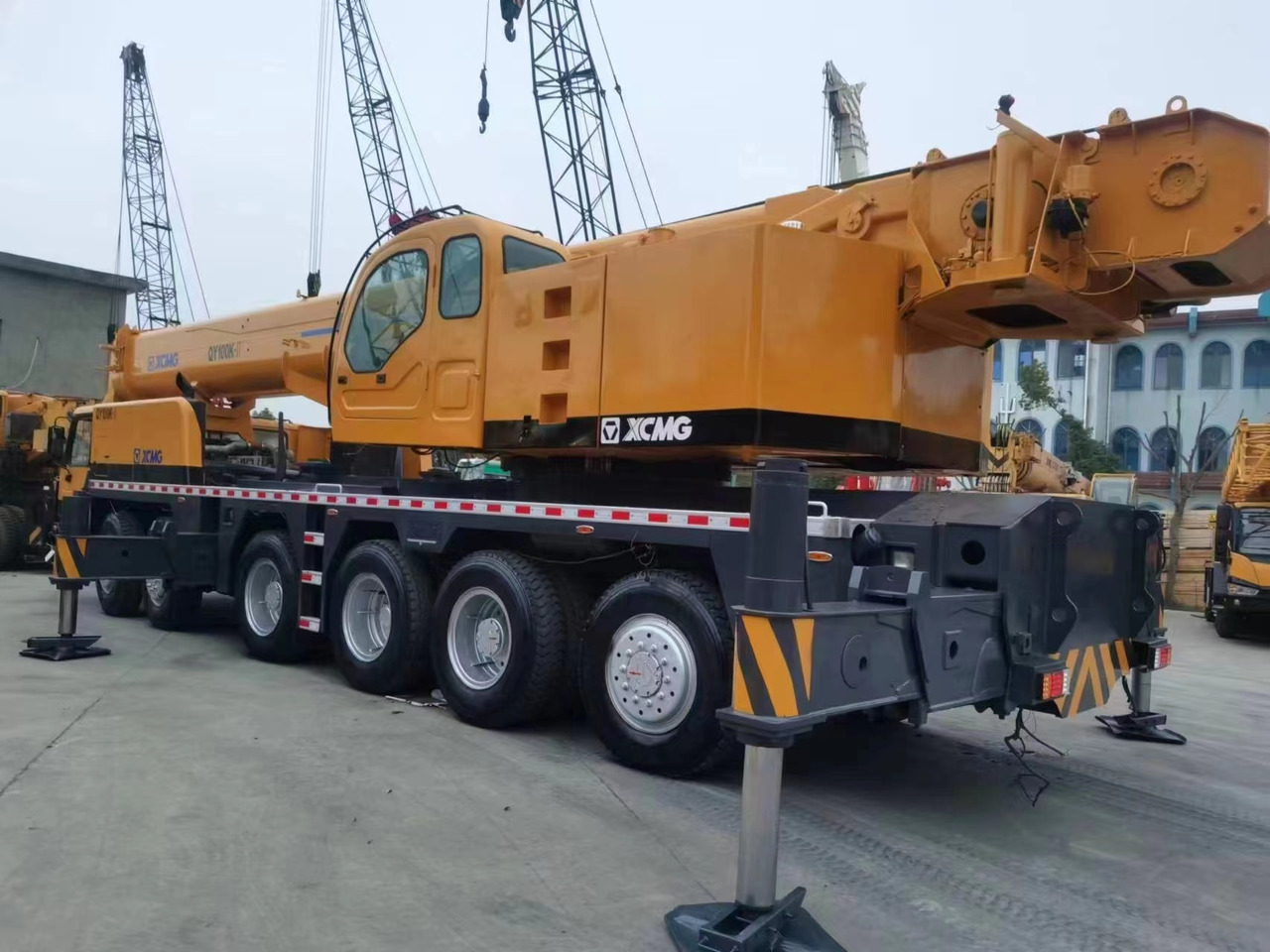 XCMG 100 Ton QY100K-II Used Truck Crane with Telescopic Boom 68M for Sale - Мобильный кран: фото 1 XCMG 100 Ton QY100K-II Used Truck Crane with Telescopic Boom 68M for Sale - Мобильный кран: фото 1