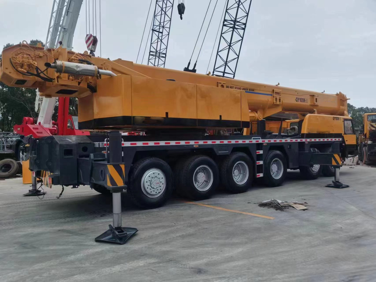 XCMG 100 Ton used truck crane QY100 with 68 meter telescopic boom on sale - Мобильный кран: фото 2 XCMG 100 Ton used truck crane QY100 with 68 meter telescopic boom on sale - Мобильный кран: фото 2