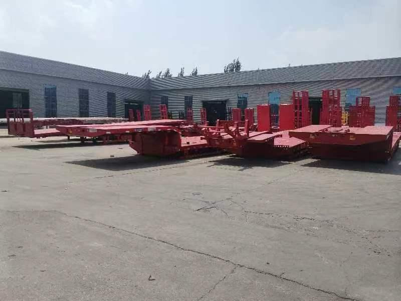ZHICHENG SEMI FLAT BED LOW BED IN VARIOUS AND SIZE ( USED OR NEW CONDITION) - Низкорамный полуприцеп: фото 1 ZHICHENG SEMI FLAT BED LOW BED IN VARIOUS AND SIZE ( USED OR NEW CONDITION) - Низкорамный полуприцеп: фото 1