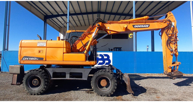 Doosan DX140W-3 *coming soon* - Колёсный экскаватор: фото 2 Doosan DX140W-3 *coming soon* - Колёсный экскаватор: фото 2