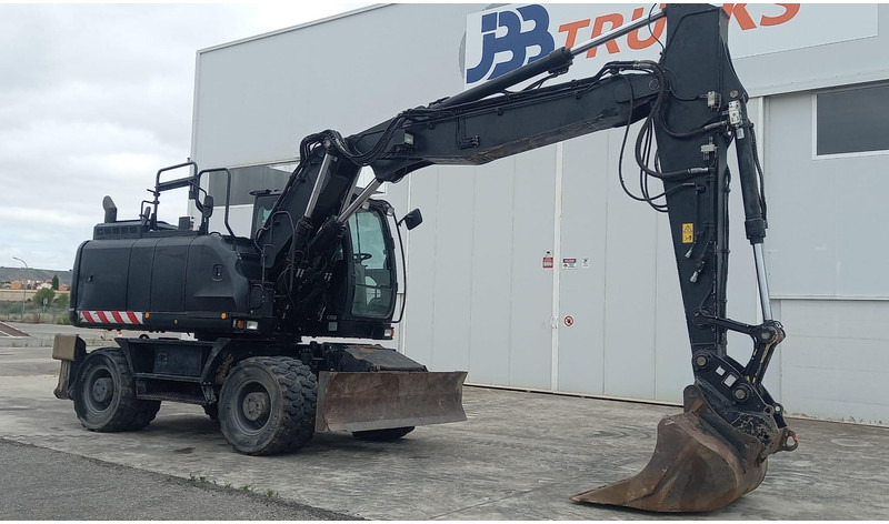 Hitachi ZX170W-6 - Колёсный экскаватор: фото 5 Hitachi ZX170W-6 - Колёсный экскаватор: фото 5