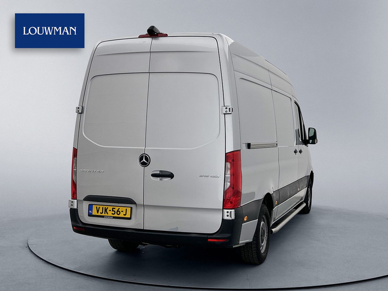 Mercedes-Benz Sprinter 315 1.9 CDI L2H2 Inrichting 220v omvormer Laadlift Navigatie Achteruitrijcamera Inrichting Cruise Control - Цельнометаллический фургон: фото 2 Mercedes-Benz Sprinter 315 1.9 CDI L2H2 Inrichting 220v omvormer Laadlift Navigatie Achteruitrijcamera Inrichting Cruise Control - Цельнометаллический фургон: фото 2