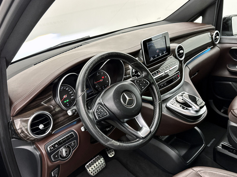 Mercedes-Benz V-Klasse 220d Lang Avantgarde Edition 8 Persoons incl. BPM Elektr schuifdeuren Nappa Leder Pano 8 zitplaatsen Geel kenteken - Микроавтобус, Пассажирский фургон: фото 4 Mercedes-Benz V-Klasse 220d Lang Avantgarde Edition 8 Persoons incl. BPM Elektr schuifdeuren Nappa Leder Pano 8 zitplaatsen Geel kenteken - Микроавтобус, Пассажирский фургон: фото 4