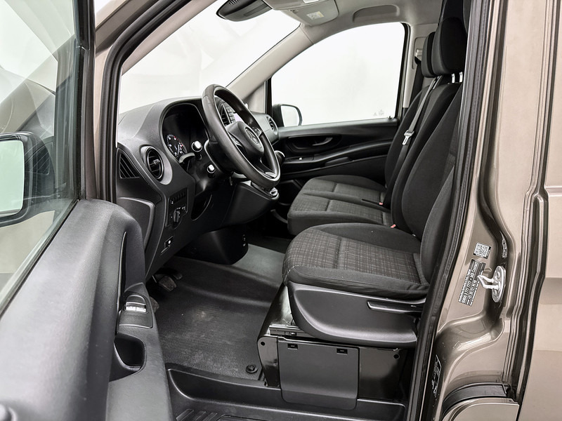 Mercedes-Benz Vito 109 CDI Functional Lang Marge Navigatie Achteruitrijcamera Trekhaak Parkeersensoren - Легковой фургон: фото 4 Mercedes-Benz Vito 109 CDI Functional Lang Marge Navigatie Achteruitrijcamera Trekhaak Parkeersensoren - Легковой фургон: фото 4