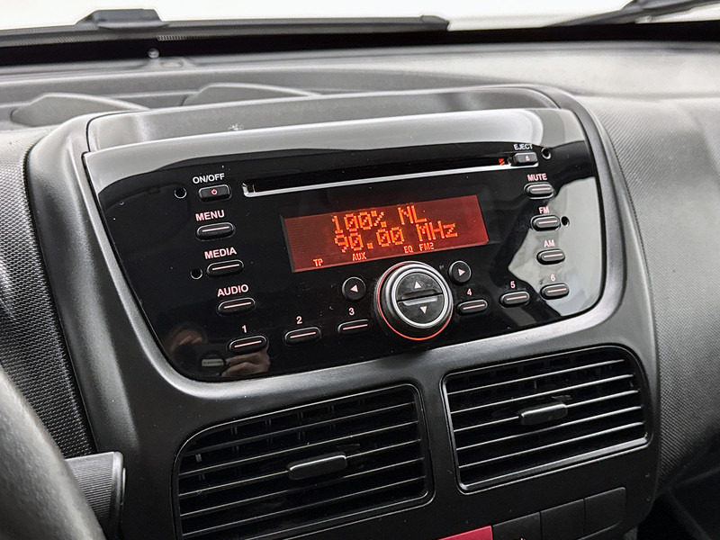 Легковой фургон Opel Combo 1.4 L2H1 ecoFLEX Benzine Airco Imperiaal: фото 7 Легковой фургон Opel Combo 1.4 L2H1 ecoFLEX Benzine Airco Imperiaal: фото 7