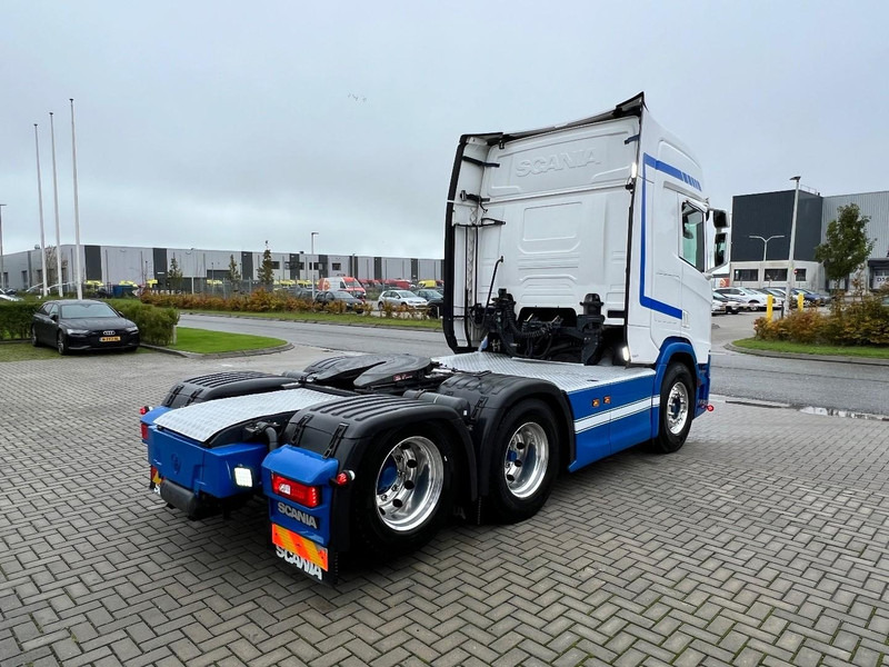 Scania R500 NGS 6x2 Trekker WB 2.95 / Retarder / 2x Tank / Special interior - Тягач: фото 5 Scania R500 NGS 6x2 Trekker WB 2.95 / Retarder / 2x Tank / Special interior - Тягач: фото 5