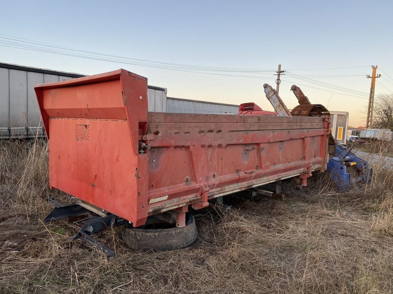 Hyva bena originala Scania 8x4 cu semisasiu si cilindru basculare - Кузов для самосвала: фото 1 Hyva bena originala Scania 8x4 cu semisasiu si cilindru basculare - Кузов для самосвала: фото 1
