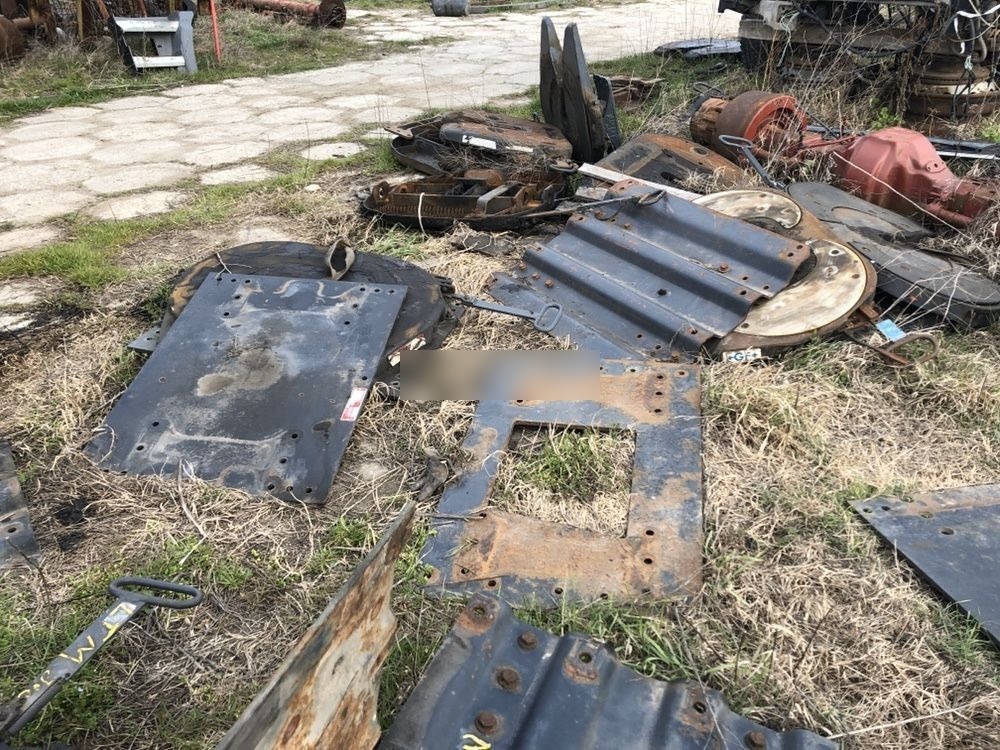 Placa inaltatoare cupla camion Volvo Scania Renault Man Daf truck - Седло для Грузовиков: фото 2 Placa inaltatoare cupla camion Volvo Scania Renault Man Daf truck - Седло для Грузовиков: фото 2