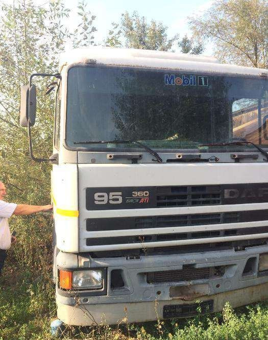 DAF (ATI, XF, CF) piese din dezmembrari - Тягач: фото 2 DAF (ATI, XF, CF) piese din dezmembrari - Тягач: фото 2
