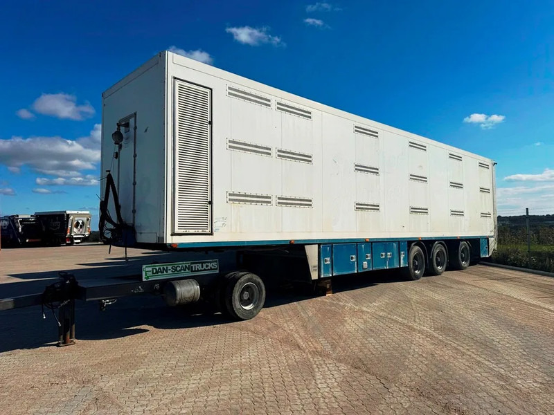 Fliegl Vandborg 3 stock pigs trailer inkl. new Dolly - Полуприцеп для перевозки животных: фото 4 Fliegl Vandborg 3 stock pigs trailer inkl. new Dolly - Полуприцеп для перевозки животных: фото 4