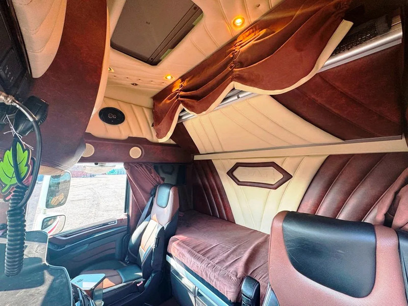 Тягач DAF XF 450 DAF XF 450 Special Interior. 706000 km. Euro 6: фото 13