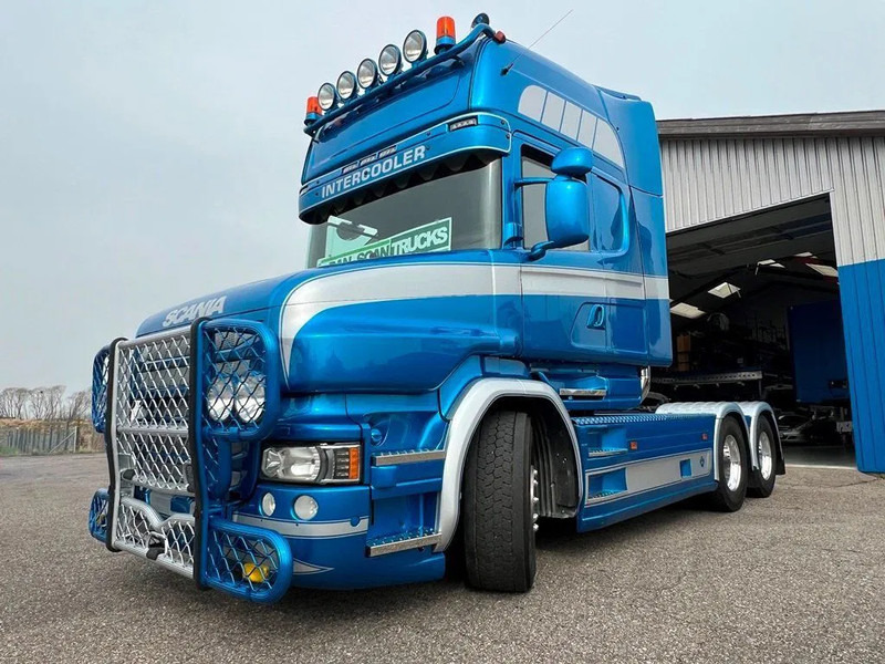 Scania T520 V8 Speciel interior. Air / Air suspension. Opticruise / Retarder .PTO on Engine and gearbox. New Hydr. system. - Тягач: фото 3 Scania T520 V8 Speciel interior. Air / Air suspension. Opticruise / Retarder .PTO on Engine and gearbox. New Hydr. system. - Тягач: фото 3