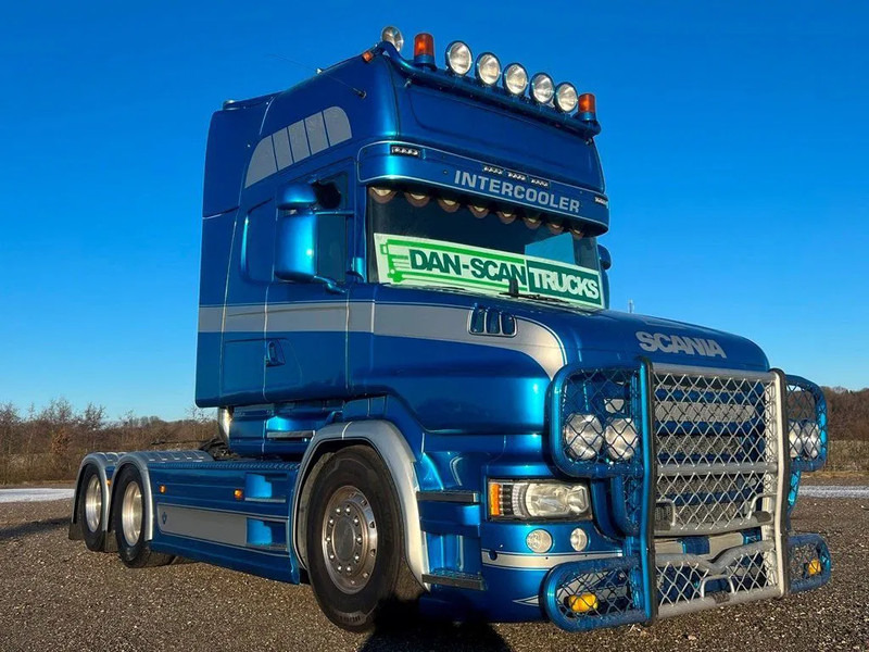 Scania T520 V8 Speciel interior. Air / Air suspension. Opticruise / Retarder .PTO on Engine and gearbox. New Hydr. system. - Тягач: фото 2 Scania T520 V8 Speciel interior. Air / Air suspension. Opticruise / Retarder .PTO on Engine and gearbox. New Hydr. system. - Тягач: фото 2