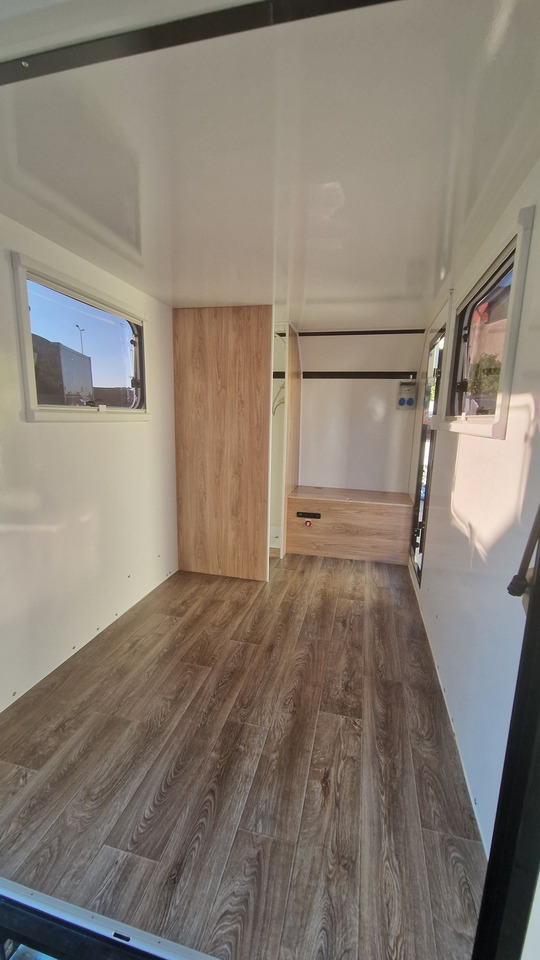 Прицеп дача Everest Minicamp Kempinowa Towarowa Przyczepa lekka: фото 6 Прицеп дача Everest Minicamp Kempinowa Towarowa Przyczepa lekka: фото 6