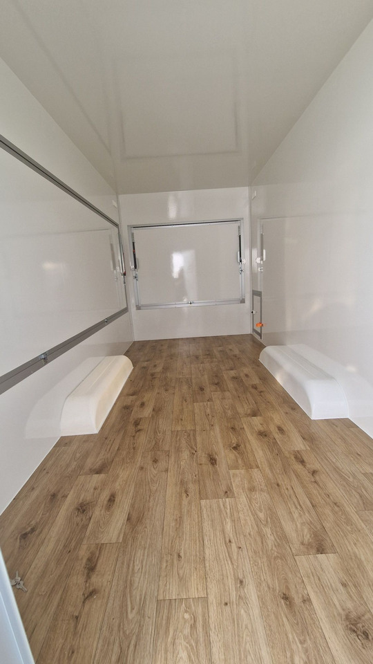 Przyczepa Gastronomiczna Handlowa FoodTruck - Торговый прицеп: фото 5 Przyczepa Gastronomiczna Handlowa FoodTruck - Торговый прицеп: фото 5