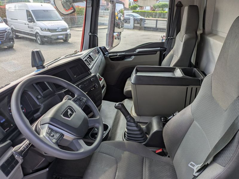 MAN TGL Cubo con pedana 7,5 tonn EURO6 MAN TGL 7,5 tonn EURO6 - Грузовик с закрытым кузовом: фото 4 MAN TGL Cubo con pedana 7,5 tonn EURO6 MAN TGL 7,5 tonn EURO6 - Грузовик с закрытым кузовом: фото 4