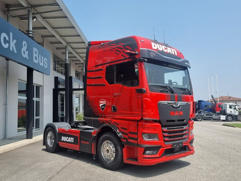 TRATTORE STRADALE MAN TGX 520hp DUCATI EDITION TGX 18.520 4x2 LL SA - Тягач: фото 1 TRATTORE STRADALE MAN TGX 520hp DUCATI EDITION TGX 18.520 4x2 LL SA - Тягач: фото 1