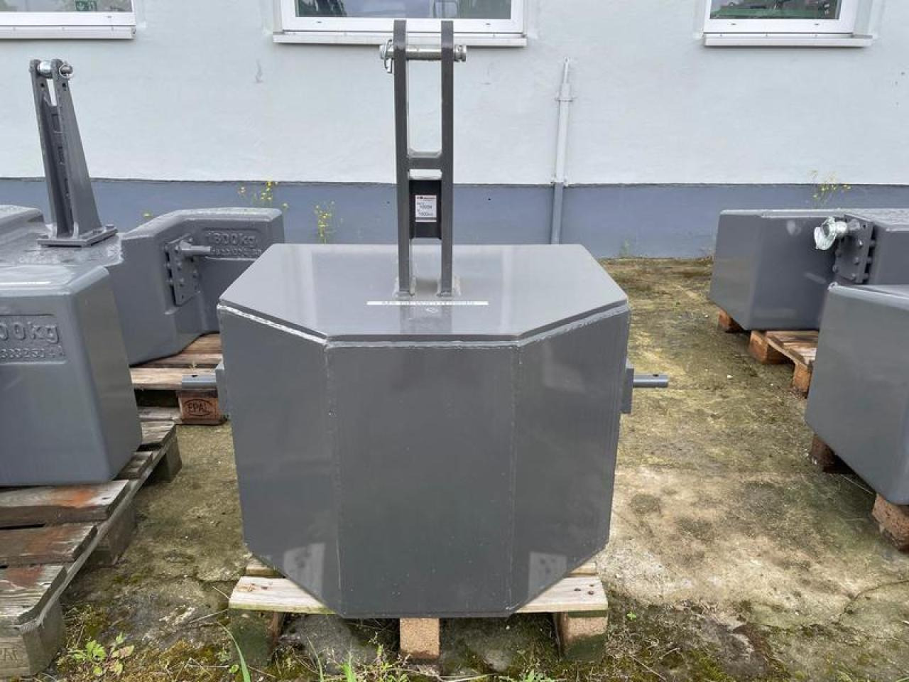 1000KG BUSCHMEIER FRONTGEWICHT - Противовес: фото 2 1000KG BUSCHMEIER FRONTGEWICHT - Противовес: фото 2