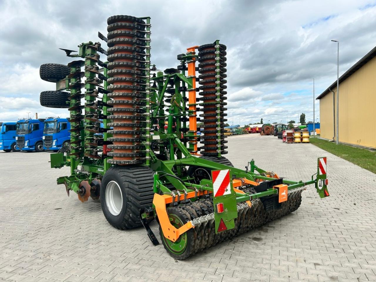 Amazone CATROS 8003 - 2TX - Дисковая борона: фото 3 Amazone CATROS 8003 - 2TX - Дисковая борона: фото 3