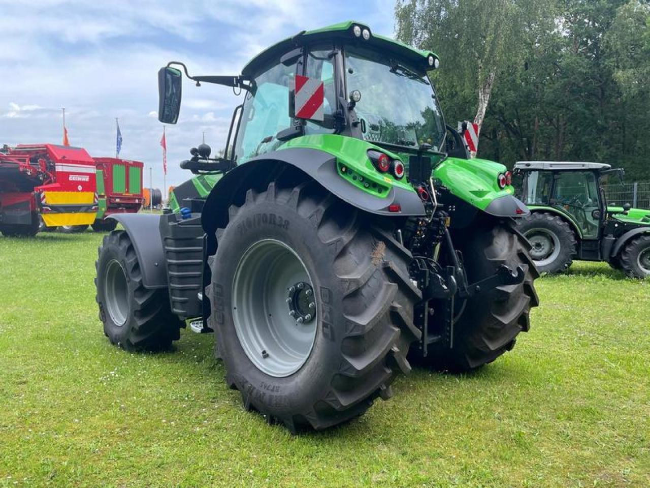 Deutz-Fahr 6210 PSHIFT AKTIONSPREIS!! - Трактор: фото 3 Deutz-Fahr 6210 PSHIFT AKTIONSPREIS!! - Трактор: фото 3