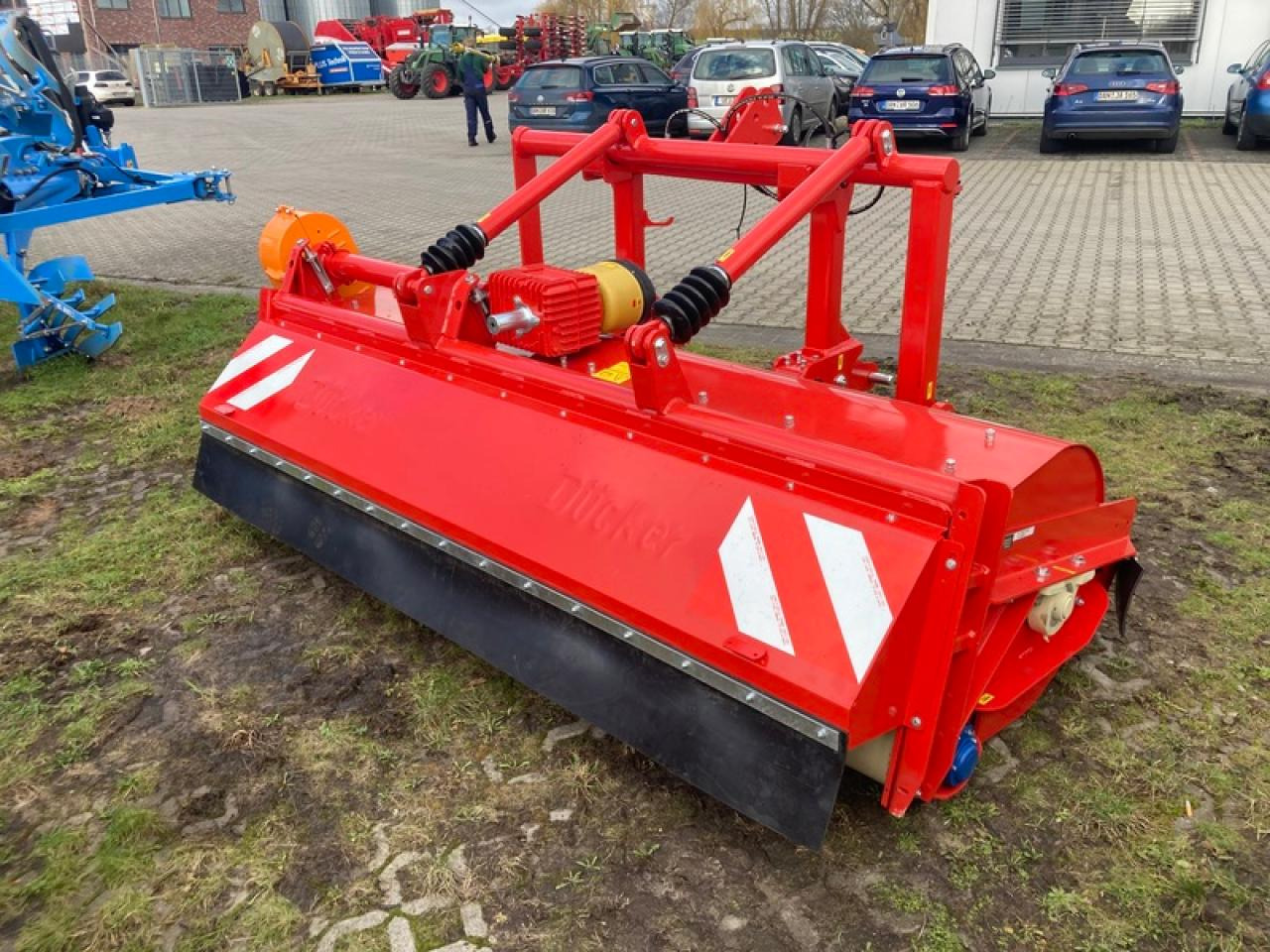 Dücker UM 27AKTION - Косилка-измельчитель: фото 2 Dücker UM 27AKTION - Косилка-измельчитель: фото 2
