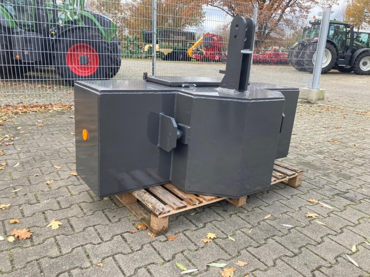 FRONTGEWICHT 2500 KG BUSCHMEIER - Противовес: фото 3 FRONTGEWICHT 2500 KG BUSCHMEIER - Противовес: фото 3