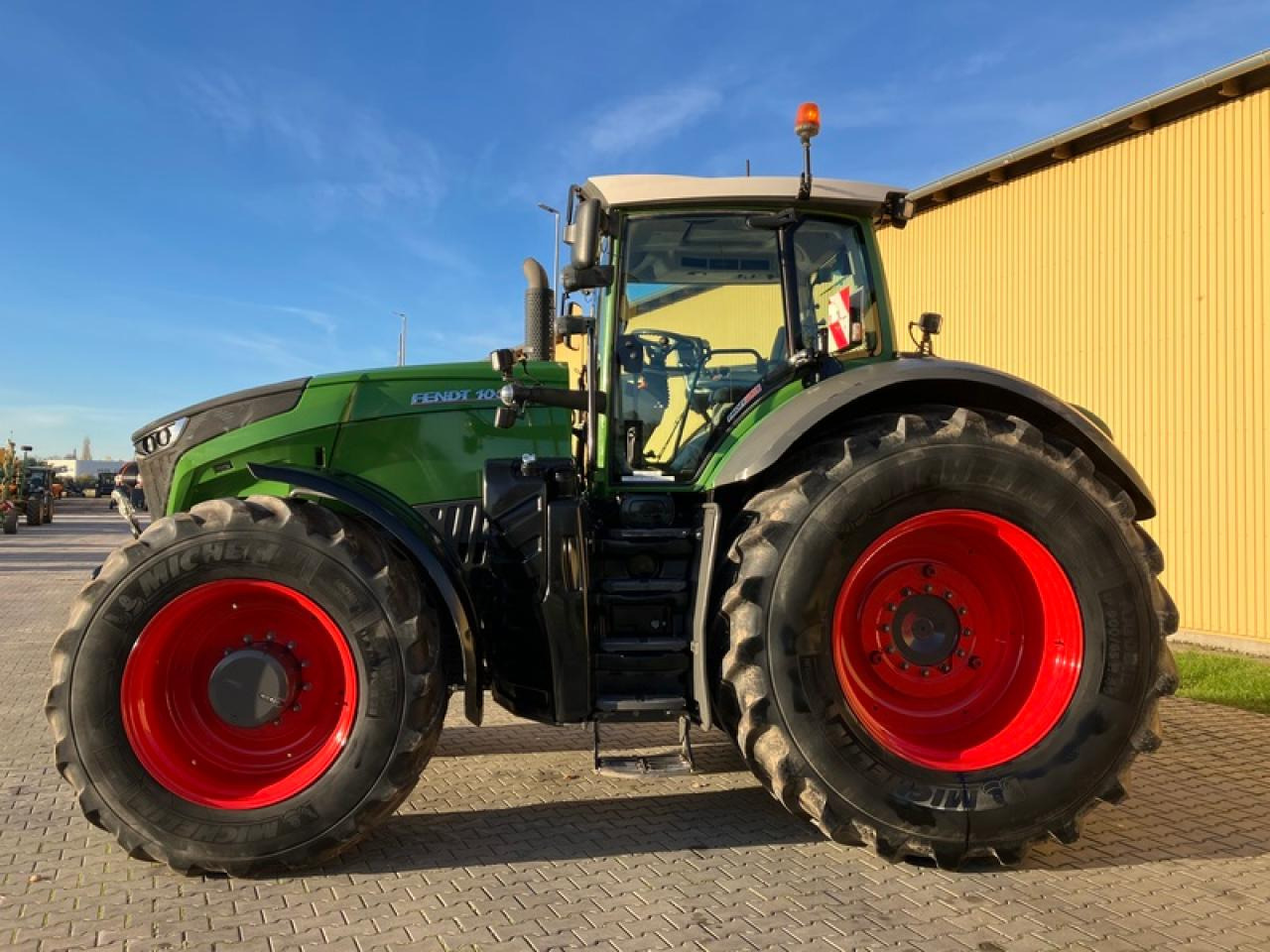 Fendt VARIO 1050 TRIEBSATZ BEI 5078H NEU - Трактор: фото 2 Fendt VARIO 1050 TRIEBSATZ BEI 5078H NEU - Трактор: фото 2