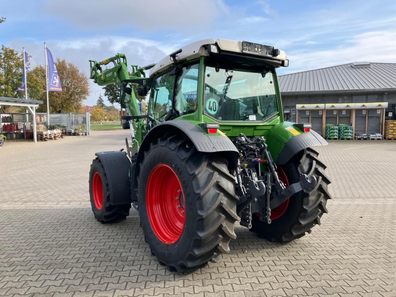 Fendt VARIO 211 - Трактор: фото 3 Fendt VARIO 211 - Трактор: фото 3