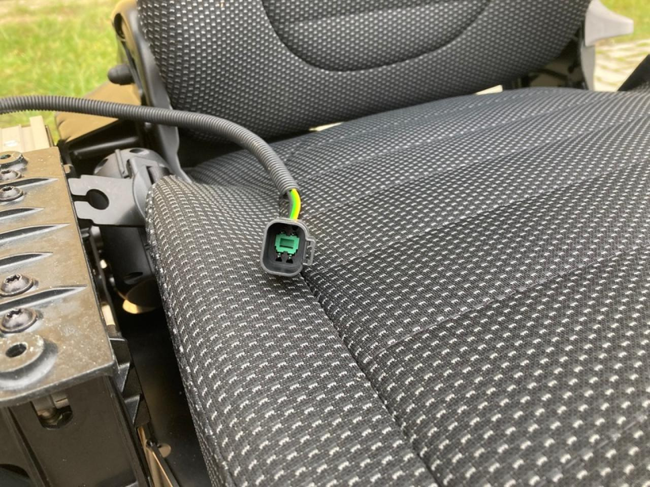 GRAMMER SITZ FENDT IDEAL - Сиденье для Сельскохозяйственной техники: фото 4 GRAMMER SITZ FENDT IDEAL - Сиденье для Сельскохозяйственной техники: фото 4