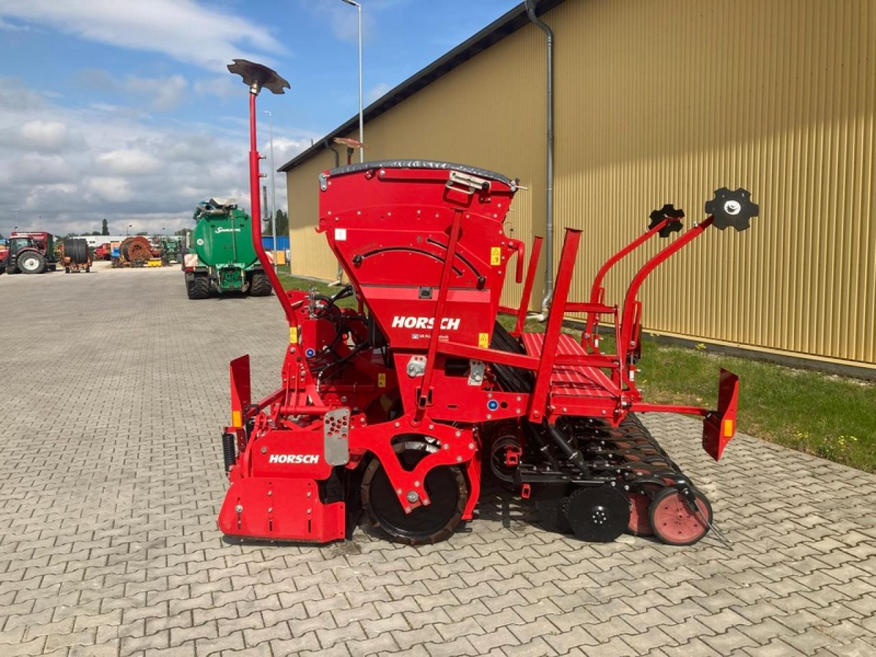 Horsch VERSA 3 KR - Посевной комплекс: фото 2 Horsch VERSA 3 KR - Посевной комплекс: фото 2