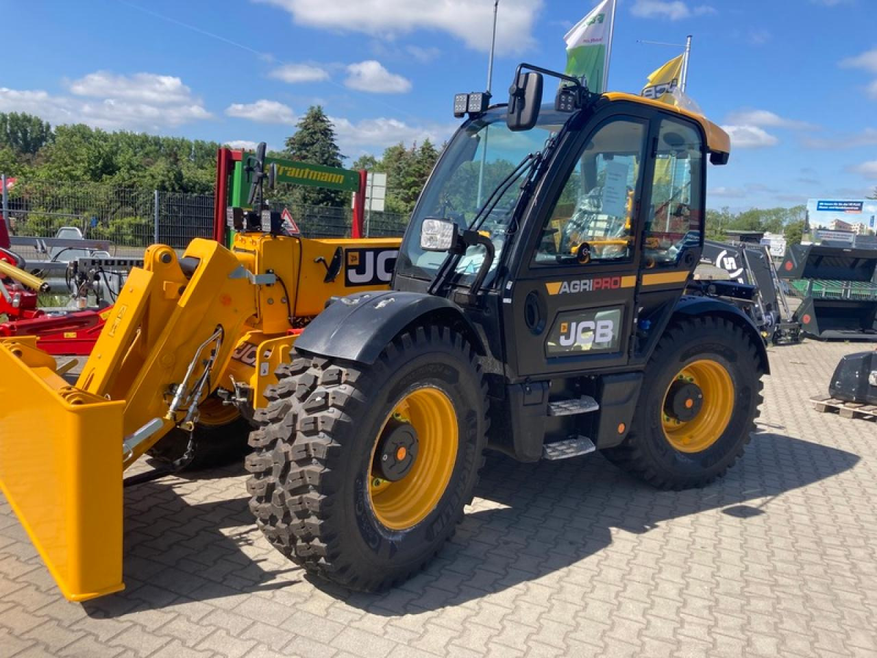 JCB 542-70 - Телескопический погрузчик: фото 1 JCB 542-70 - Телескопический погрузчик: фото 1