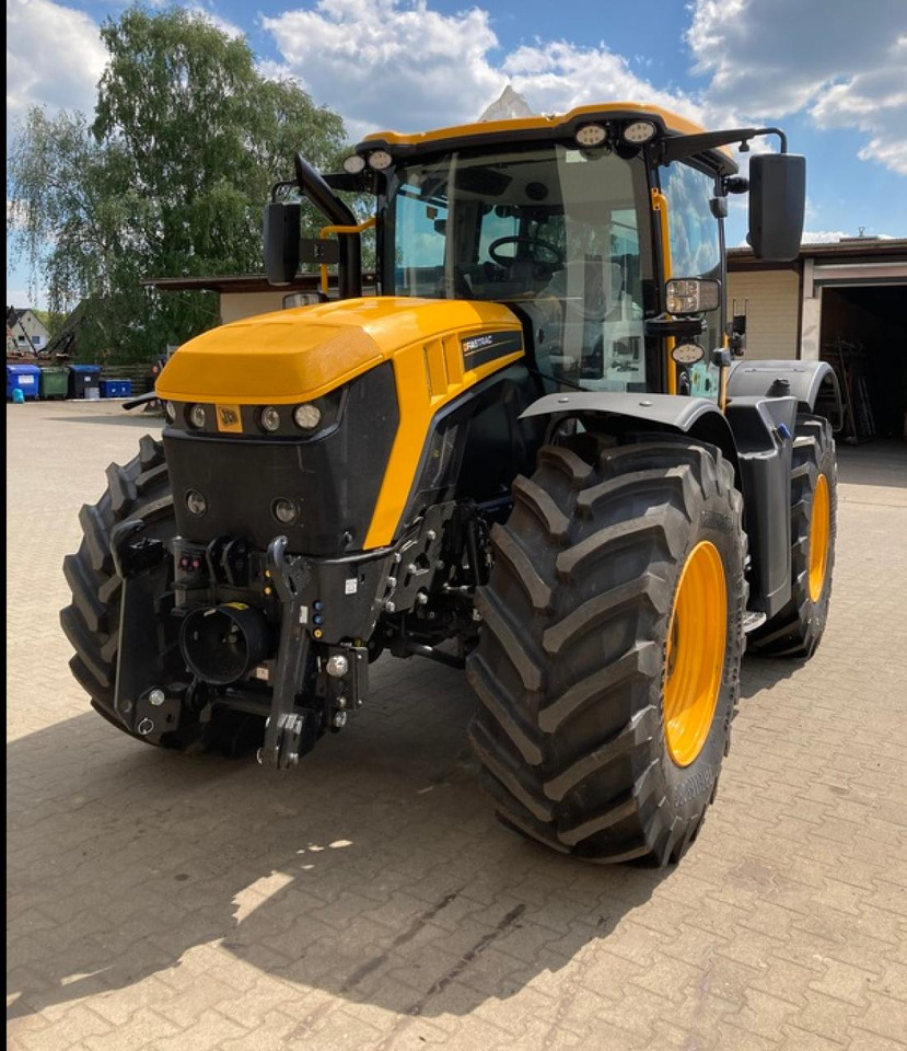 JCB FASTRAC 4220 - Трактор: фото 2 JCB FASTRAC 4220 - Трактор: фото 2