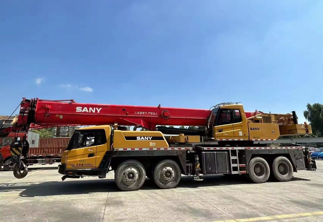 Sany Hot sale new model used Sany Heavy Industry STC550 55 ton truck - Мобильный кран: фото 3 Sany Hot sale new model used Sany Heavy Industry STC550 55 ton truck - Мобильный кран: фото 3