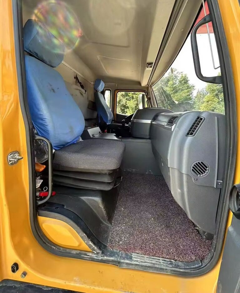 Sany Hot sale new model used Sany Heavy Industry STC550 55 ton truck - Мобильный кран: фото 5 Sany Hot sale new model used Sany Heavy Industry STC550 55 ton truck - Мобильный кран: фото 5