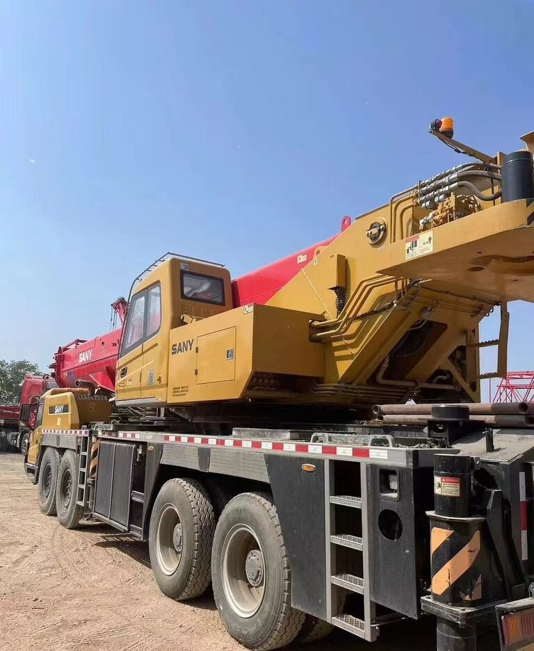 Sany STC1000 - Мобильный кран: фото 3 Sany STC1000 - Мобильный кран: фото 3