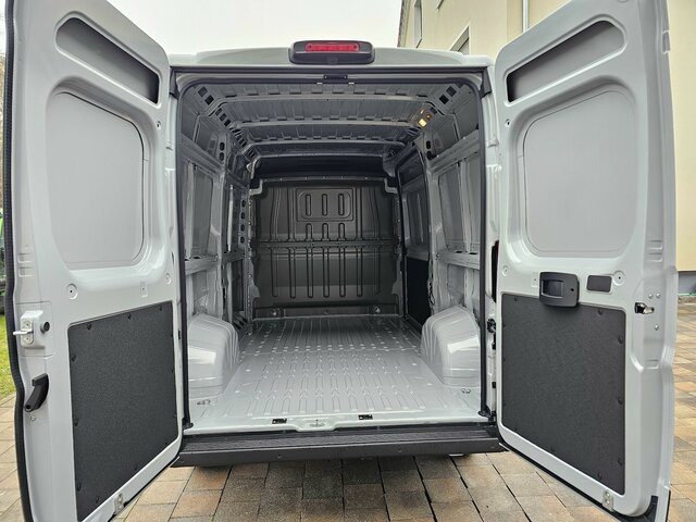 Цельнометаллический фургон FIAT Ducato 35 Automatik L2H2 Voll-LED dig Cockpit...: фото 24