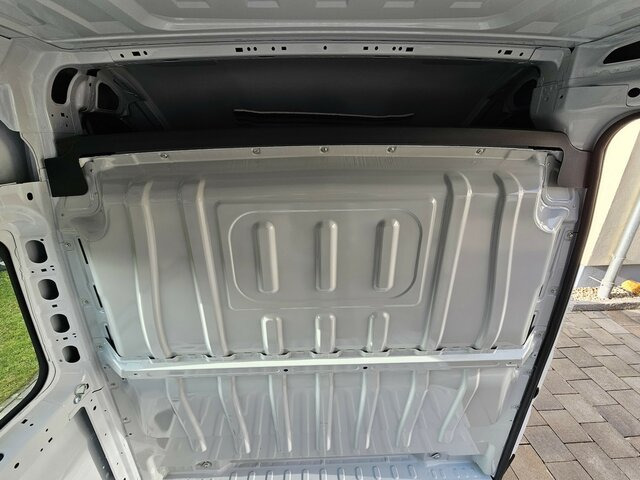 Цельнометаллический фургон FIAT Ducato 35 L3H2 MAXI 13m³ 180 teilverglast...: фото 26