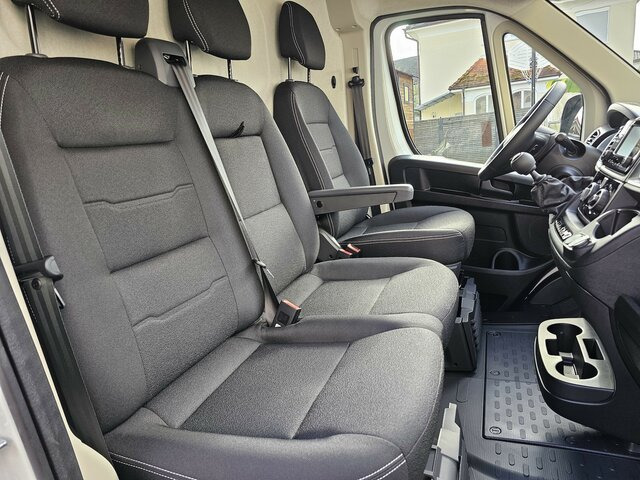 Цельнометаллический фургон FIAT Ducato 35 L3H2 MAXI 13m³ 180 teilverglast...: фото 14